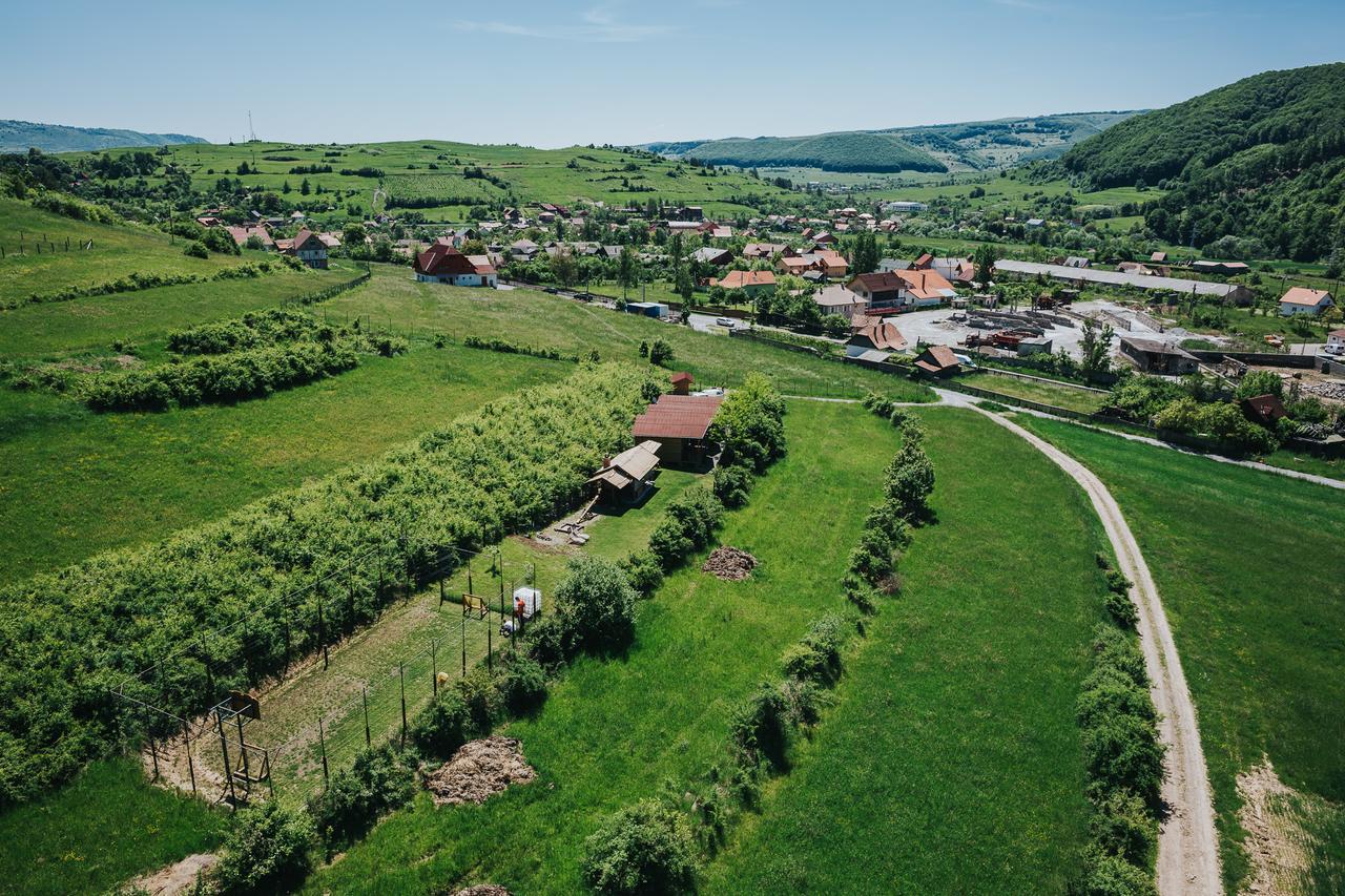 Natura Chalets Прайд Экстерьер фото